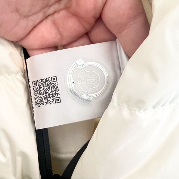 NWT Moncler Grenoble Water Repellent Mixed Media Ski Jumpsuit White XL - Picture 16 of 16